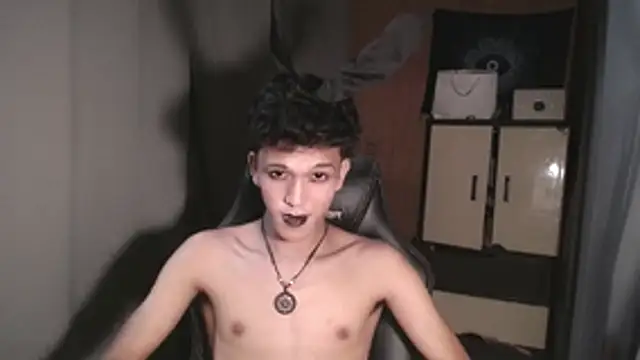 kenbigcockxx online show from November 12, 4:18 pm