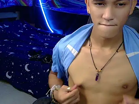 kenbigcockxx online show from July 15, 1:38 pm