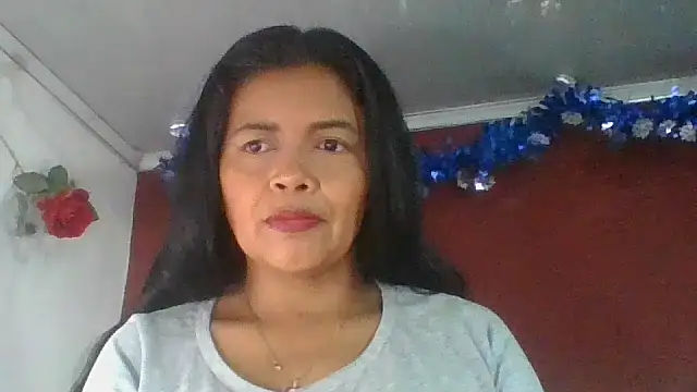 DianaOchoa  online show from February 2, 8:40 pm