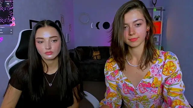 Snapshot of miki-niki chatting on September 23, 12:41 pm miki-niki online show from September 23, 12:41 pm