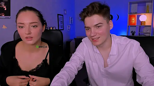 Snapshot of miki-niki chatting on November 6, 1:34 pm miki-niki online show from November 6, 1:34 pm