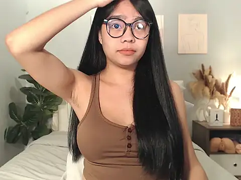 Snapshot of HotAsianGabby69 chatting on May 10, 2:11 pm HotAsianGabby69 online show from May 10, 2:11 pm