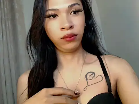 Annaloula online show from February 8, 11:08 pm