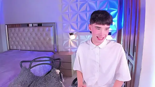 austin rouse online show from March 17, 7:06 pm