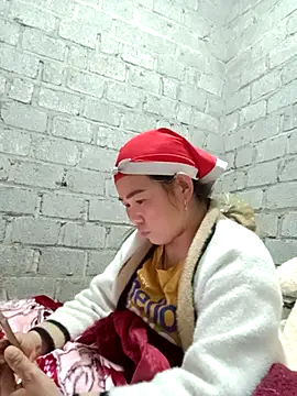 jienrrr online show from December 22, 1:41 pm