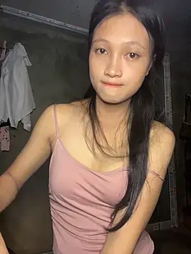 Snapshot of vyvy777 chatting on September 11, 8:03 am vyvy777 online show from September 11, 8:03 am