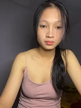 Snapshot of vyvy777 chatting on October 31, 8:04 am vyvy777 online show from October 31, 8:04 am