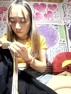 Zhan99999 online show from February 16, 9:05 am