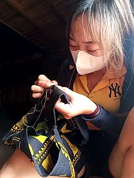 Zhan99999 online show from April 20, 3:09 am