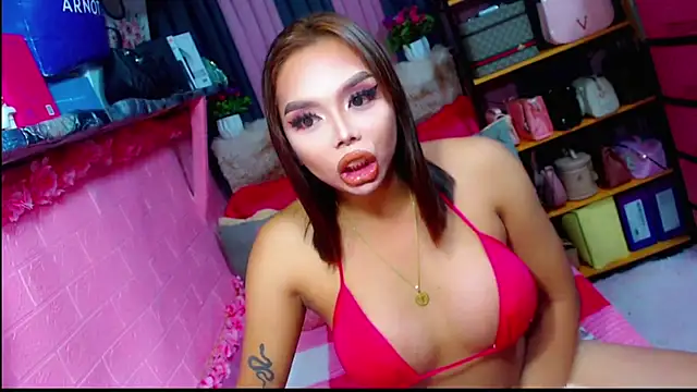 MoniqueCeleste online show from October 19, 4:07 pm