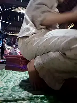 Snapshot of cincin_677 chatting on September 14, 12:43 am cincin 677 online show from September 14, 12:43 am