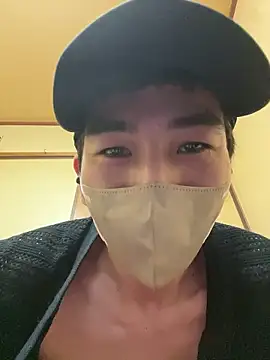 Snapshot of taka1106fuji chatting on November 9, 6:55 am taka1106fuji online show from November 9, 6:55 am