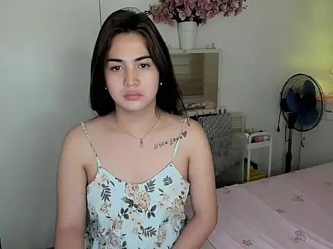 Snapshot of Alovelydoll_nica chatting on March 2, 11:55 pm Alovelydoll nica online show from March 2, 11:55 pm