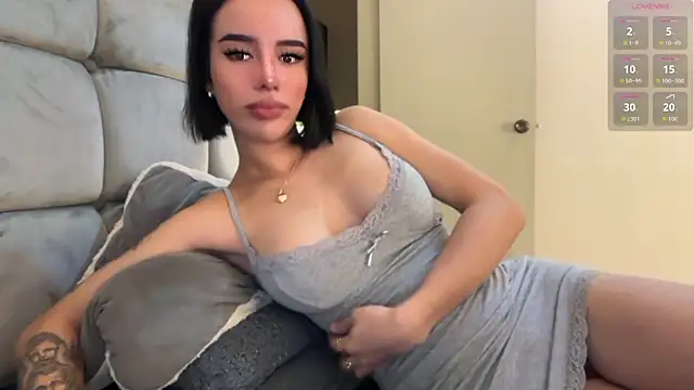 Snapshot of s1nfulbarbie chatting on June 10, 3:33 pm s1nfulbarbie online show from June 10, 3:33 pm