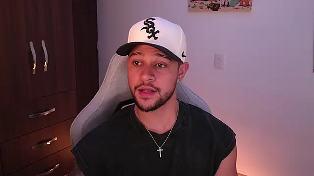 domsantiago  online show from March 2, 3:09 am