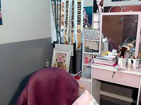 miya khali online show from November 17, 12:00 pm