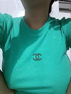 Shiny Babe online show from January 17, 7:24 am