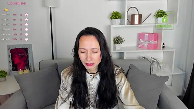 RubiHarlot online show from October 6, 1:25 am