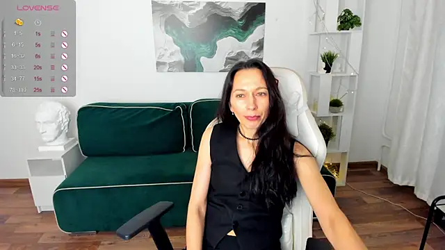 RubiHarlot online show from October 22, 1:17 am