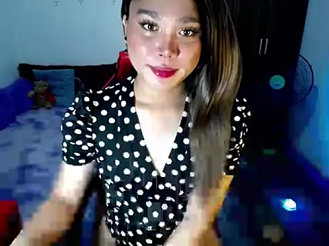 Urassiansweetcummer online show from March 27, 10:26 am