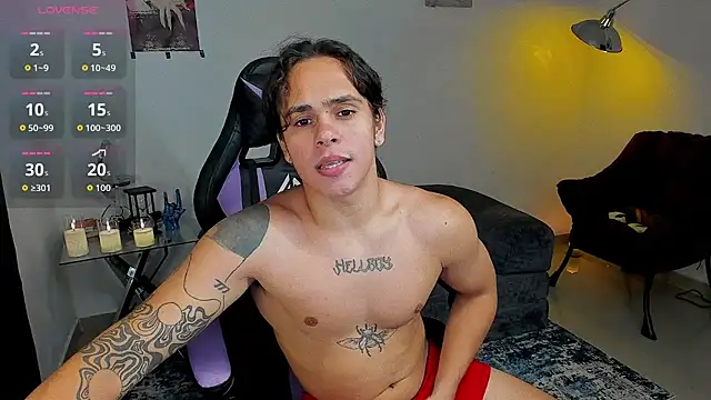 Maximiliano scoott   online show from November 21, 10:52 pm