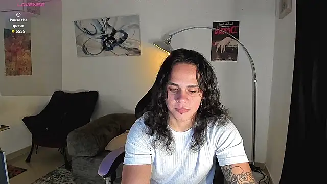Snapshot of Maximiliano_scoott__ chatting on April 27, 11:36 pm Maximiliano scoott online show from April 27, 11:36 pm