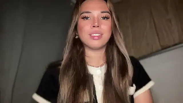 Snapshot of goddessofalltime chatting on October 11, 6:39 pm goddessofalltime online show from October 11, 6:39 pm