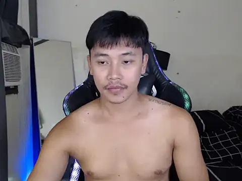 Snapshot of alexsuckable01 chatting on September 20, 5:47 pm alexsuckable01 online show from September 20, 5:47 pm