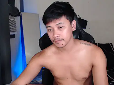 Snapshot of alexsuckable01 chatting on October 16, 7:09 am alexsuckable01 online show from October 16, 7:09 am