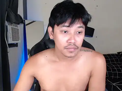 Snapshot of alexsuckable01 chatting on October 22, 8:58 am alexsuckable01 online show from October 22, 8:58 am