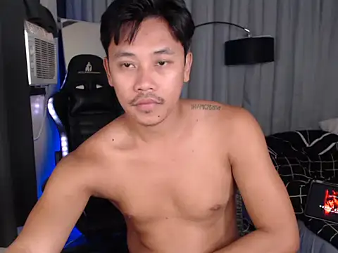 Snapshot of alexsuckable01 chatting on March 18, 7:11 am alexsuckable01 online show from March 18, 7:11 am