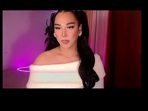 Snapshot of magnificent_kitana chatting on July 28, 7:39 pm magnificent kitana online show from July 28, 7:39 pm
