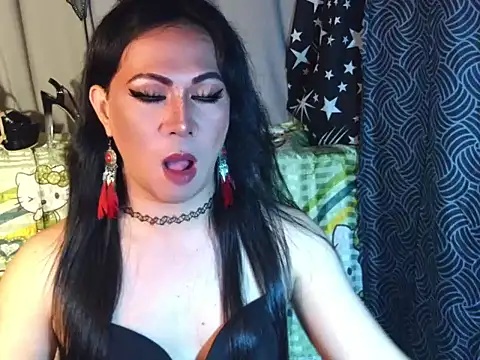 Snapshot of _Carmilla chatting on March 26, 12:22 pm Carmilla online show from March 26, 12:22 pm