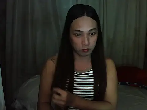 Snapshot of beatiful_lust chatting on June 13, 6:55 am beatiful lust online show from June 13, 6:55 am