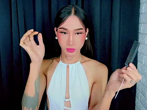 TRANSGODDESSA online show from July 1, 3:56 pm