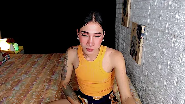 TRANSGODDESSA online show from July 9, 5:11 am
