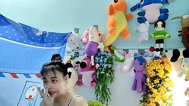 emgaixinhngoan online show from October 22, 11:26 pm