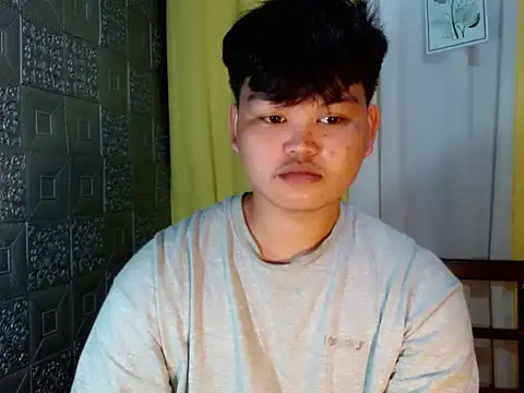 Reynelcock online show from December 2, 7:25 am