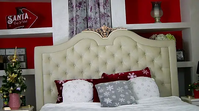 SarraRay online show from November 27, 6:10 pm