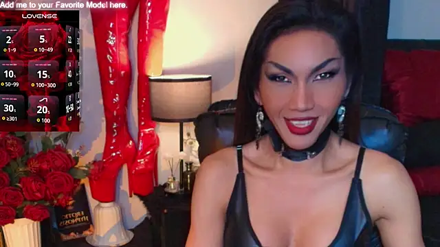 Snapshot of JadeScarlet_LoveLace chatting on October 22, 3:01 pm JadeScarlet LoveLace online show from October 22, 3:01 pm