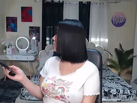 KateMadness online show from March 24, 10:15 pm