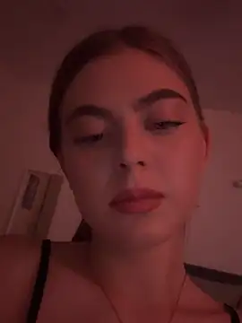 YoungLeo2006 online show from September 24, 7:50 pm