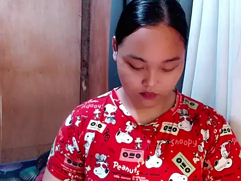  Lylia online show from February 19, 1:07 pm