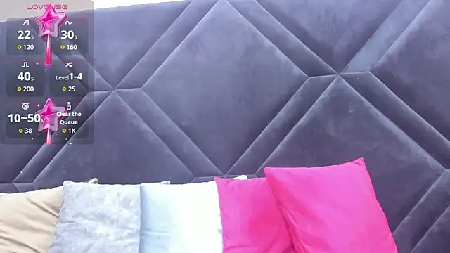 Dantzel  online show from March 12, 7:09 pm