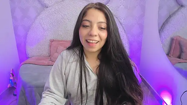 Snapshot of Sarita_jane chatting on April 22, 3:31 am Sarita jane online show from April 22, 3:31 am
