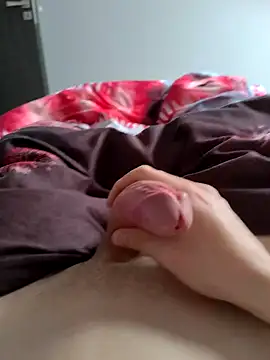 Snapshot of justhubert chatting on September 13, 10:59 am justhubert online show from September 13, 10:59 am