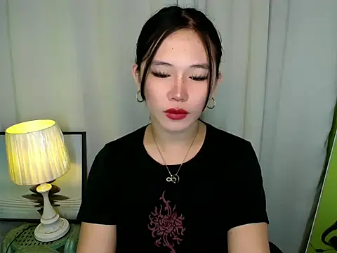 Ricaliciuos online show from May 30, 10:29 pm