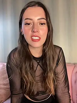 Snapshot of MiaLune_Pink chatting on September 11, 11:05 pm MiaLune Pink online show from September 11, 11:05 pm