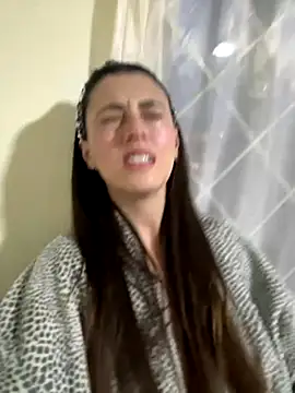 Snapshot of MiaLune_Pink chatting on October 7, 11:02 pm MiaLune Pink online show from October 7, 11:02 pm