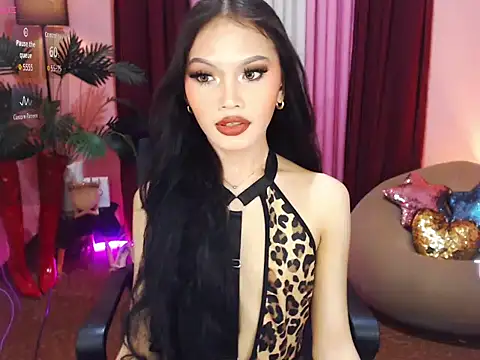 Snapshot of Asianprincess69 chatting on October 23, 12:54 am Asianprincess69 online show from October 23, 12:54 am